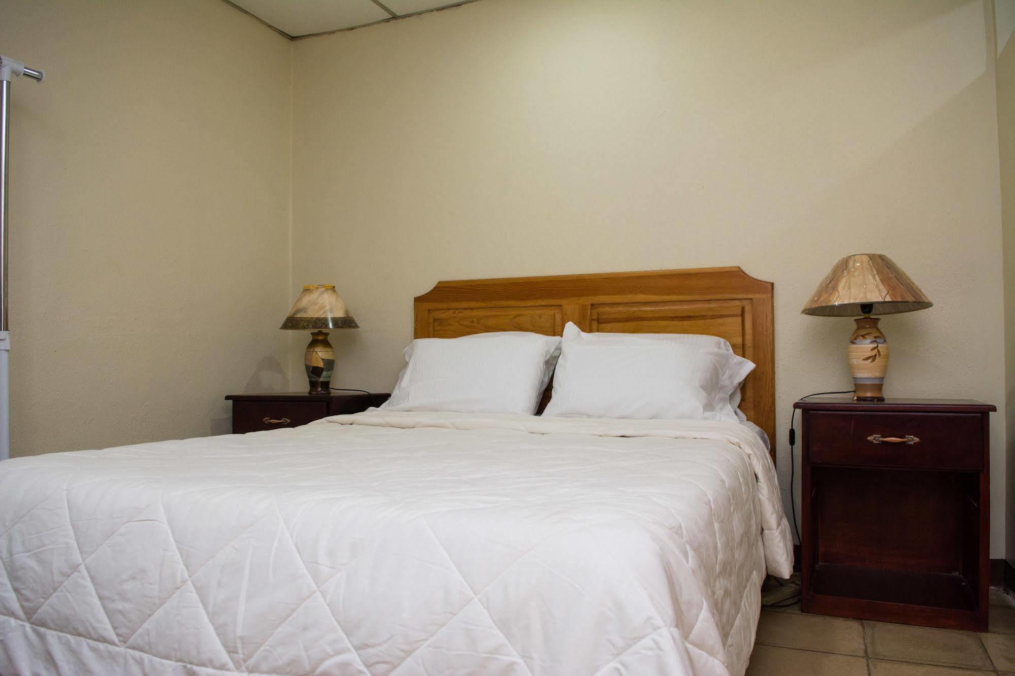Hostal Casa Los Espinoza Μανάγκουα Εξωτερικό φωτογραφία