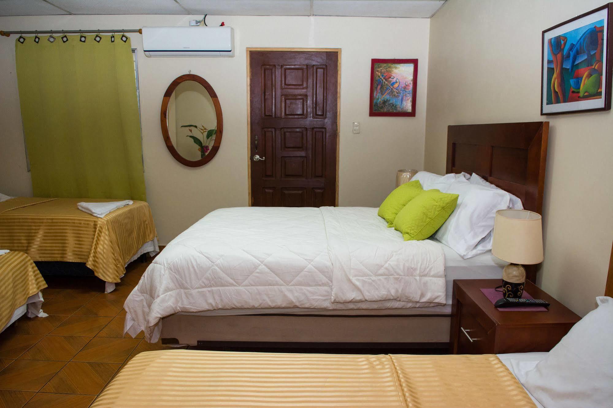 Hostal Casa Los Espinoza Μανάγκουα Εξωτερικό φωτογραφία