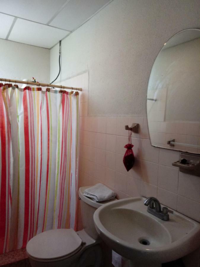 Hostal Casa Los Espinoza Μανάγκουα Εξωτερικό φωτογραφία